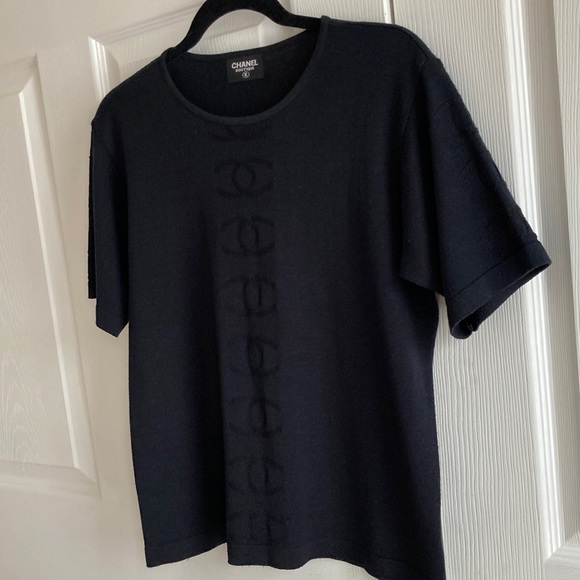 CHANEL Tops - Chanel vintage black, short sleeved monogram knit top. Made in Italy. Size M